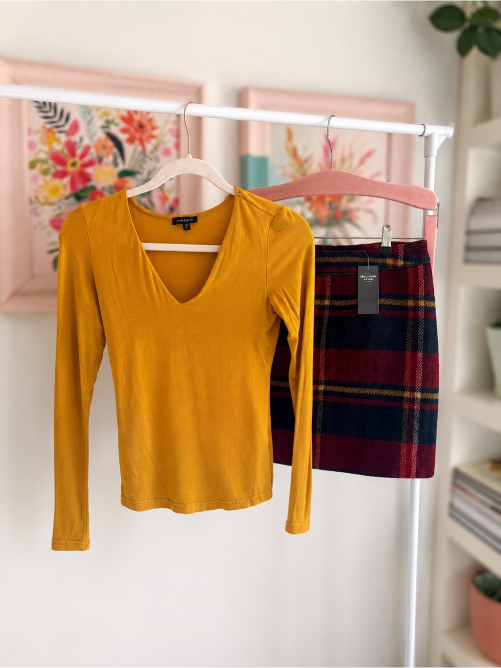Dynamite Golden Long Sleeve Top with abercrombie & fitch skirt ( outfit bundle)